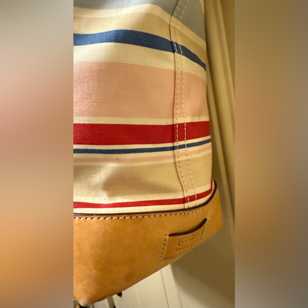 Coach Vintage 2003 Hampton Nautical Multicolor Striped Shoulder / Tote Bag - Picture 11 of 11